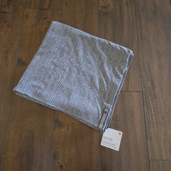 Lululemon Vinyasa Scarf Wrap Scarf Hazy Heather Heathered White Heathered Black - Picture 14 of 16